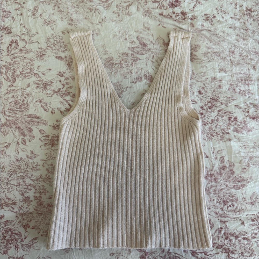 Ribbed V-Neck Knit Tank Top - Baby Pink